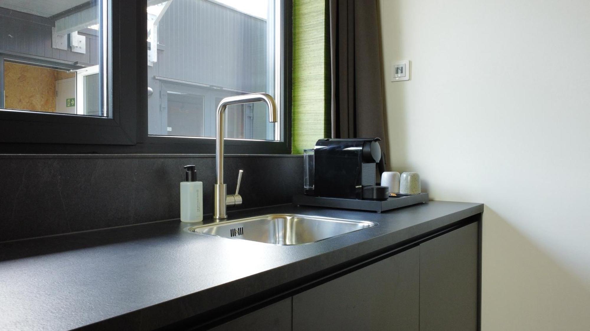 Hike & Bike Hotel Noordwolde  外观 照片
