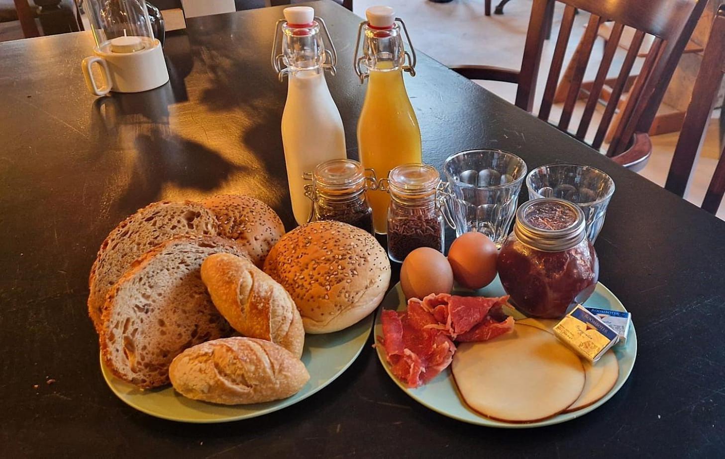 Hike & Bike Hotel Noordwolde  外观 照片