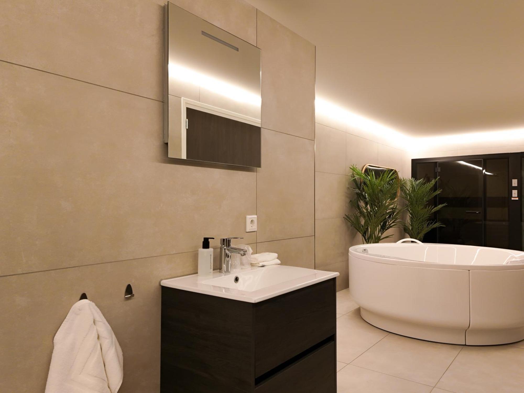 Hike & Bike Hotel Noordwolde  外观 照片
